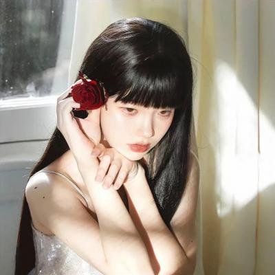 红发女郎